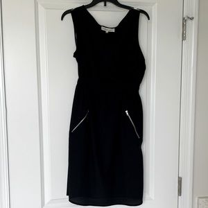 Black dress size M. With POCKETS!